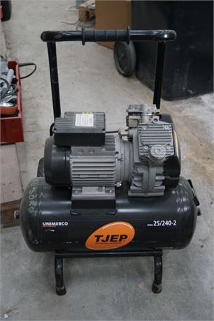 Kompressor TJEP 25/240-2