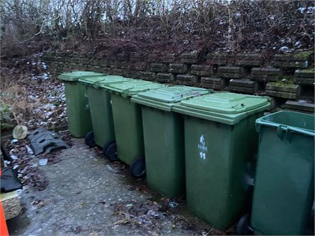 6 stk. grønne affaldscontainere