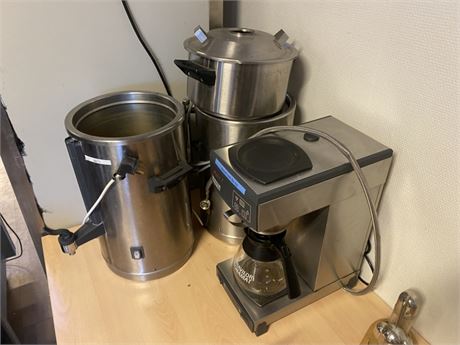 Kaffemaskine Bondomat Matic 2 og kaffevarmere