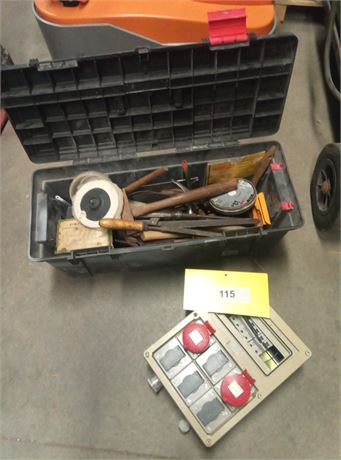 Værktøjskasse med blandet værktøj + eltavle